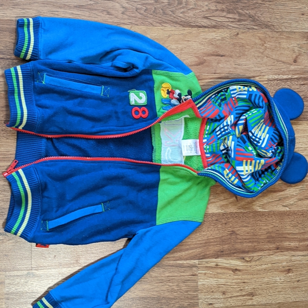 Disney Store Mickey Mouse hoodie jacket boys size 4